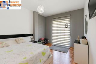 Chalet en venta en Illora