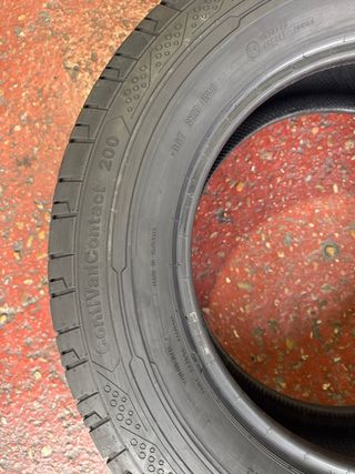 Neumático Continental 225/65R16C