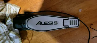 Batería Electrónica Alesis Turbo