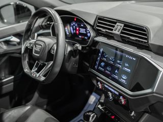 Audi Q3 35 TDi S-Tronic Black Line