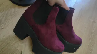 Botas de plataforma color burdeos