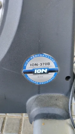 Bici Estática Gris y Negra