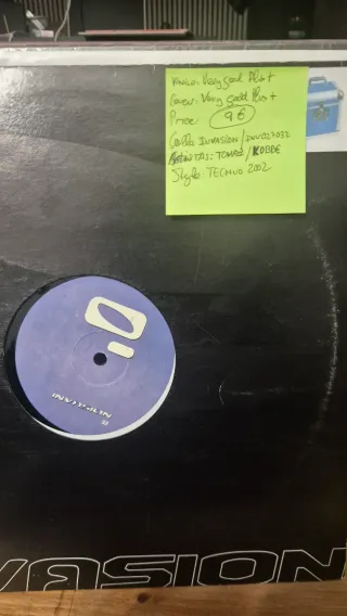 Vinilo Techno Invasion 2002 Tomazz y Kobee