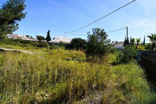 Terreno en venta en Pueblo Poniente en Benidorm