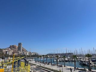 Local comercial en venta en Mercado en Alicante