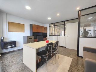 Local comercial en venta en Centro en Gijón