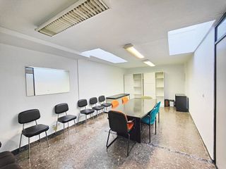 Local comercial en venta en Centro en Gijón