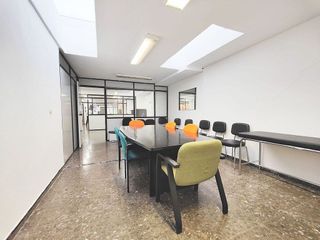 Local comercial en venta en Centro en Gijón