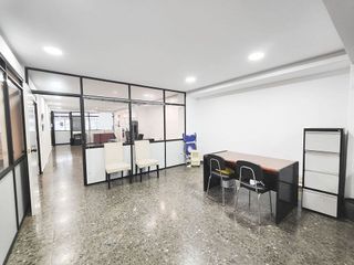 Local comercial en venta en Centro en Gijón