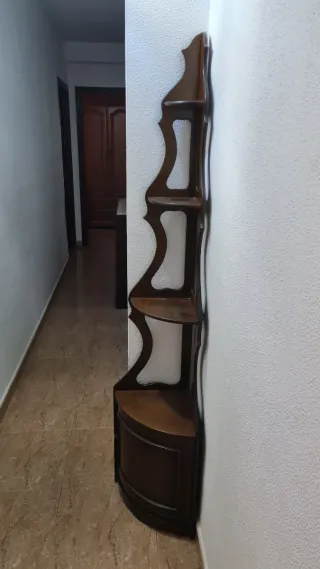 Mueble rinconera de madera