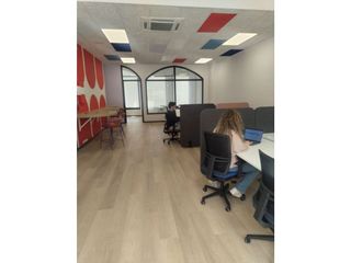 Oficina en alquiler en Estadi-Horta Vermella-Santa Anna en Vic