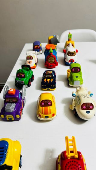 Estación de TUC TUC con coches