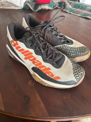 Zapatilla Bullpadel Hack Vibram