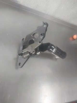 Estribera Derecha Kawasaki VN900