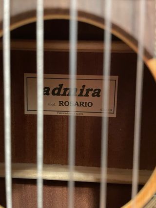 Guitarra clásica Admira Rosario nueva sin usar