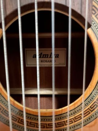 Guitarra clásica Admira Rosario nueva sin usar