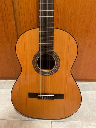 Guitarra clásica Admira Rosario nueva sin usar