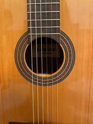 Guitarra clásica Admira Rosario nueva sin usar