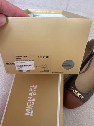 Manoletinas Michael Kors Marrón y Dorado