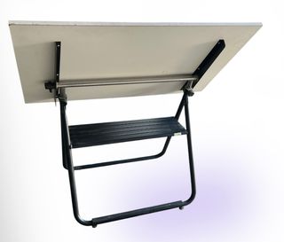 Mesa de dibujo metálica