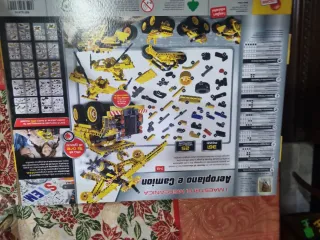 Mastri di meccanica aeroplano e camion.