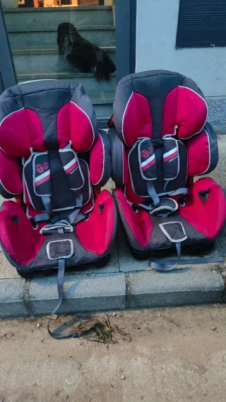 2 Sillas de coche para bebé