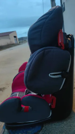 2 Sillas de coche para bebé