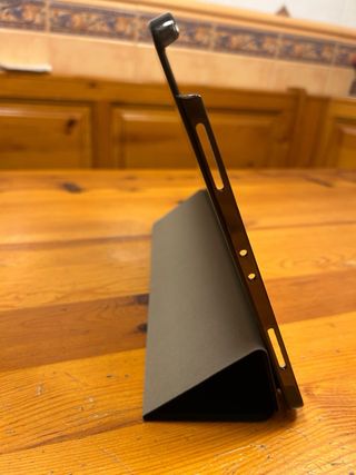 Funda iPad 13” Negra. Poco uso