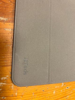 Funda iPad 13” Negra. Poco uso
