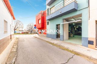 Local comercial en venta en Zona Mercat en Rubí