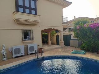 Casa pareada en venta en Calahonda en Mijas