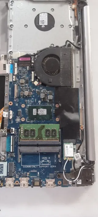 Portátil Dell Inspiron Gris/Plata