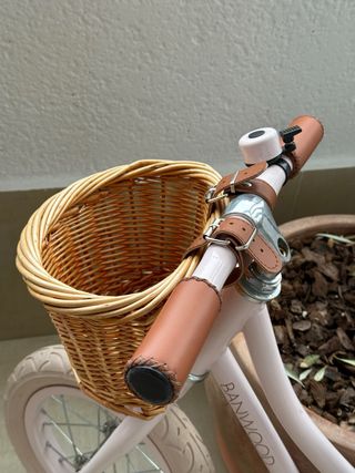 Bicicleta Banwood sin pedales rosa