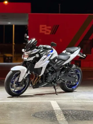 Suzuki GSXS 750 2021 114CV