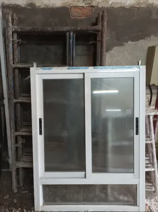 Ventana corredera de aluminio