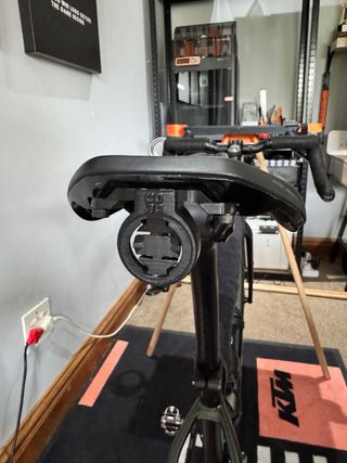 Soporte Garmin Varia / Magene L508 SWAT