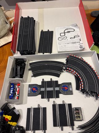 Scalextric Compact Loopinator