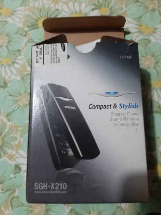 Cellulare Samsung SGH X210 Grigio/Argento