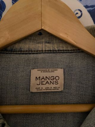 Chaqueta vaquera Mango azul