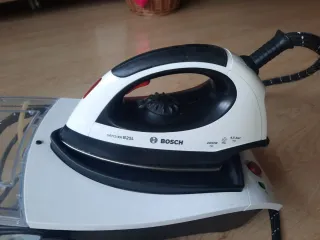 Centro Planchado Bosch Sensixx B25L