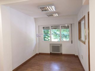 Oficina en venta en Centro en Cáceres