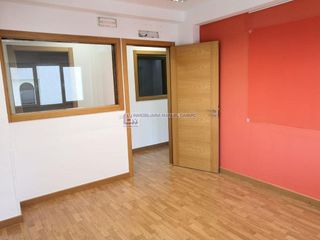 Oficina en venta en Centro en Cáceres