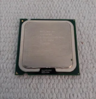 Procesador Intel Pentium 4 3 GHz SL7PU