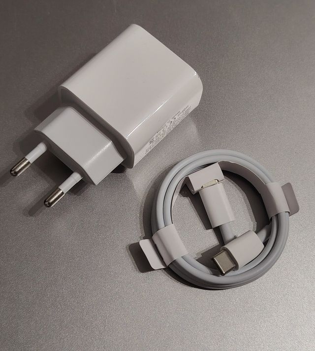 Caricabatterie compatibile 40W per iPhone 15 Pro Plus, 16, 17
