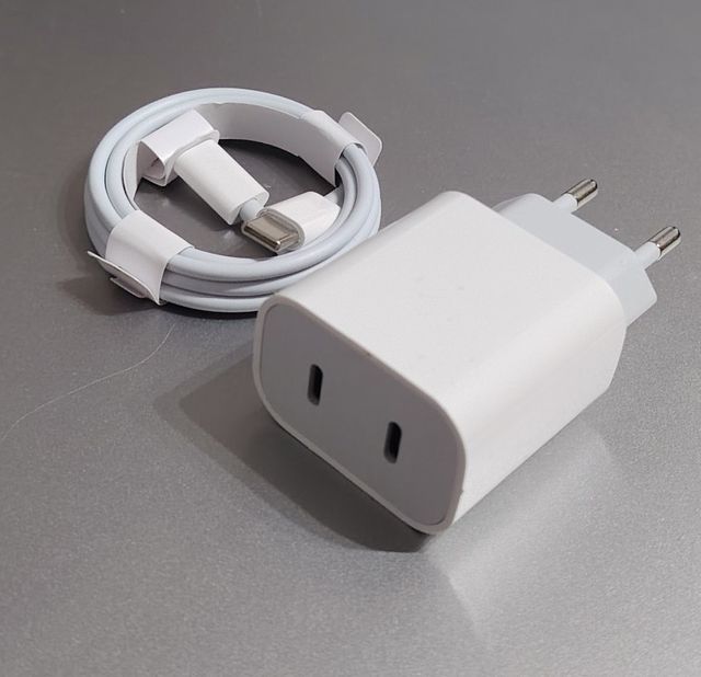 Caricabatterie compatibile 40W per iPhone 15 Pro Plus, 16, 17