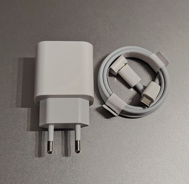 Caricabatterie compatibile 40W per iPhone 15 Pro Plus, 16, 17