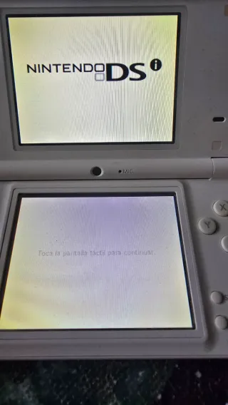 Nintendo DSi Blanca con Juegos