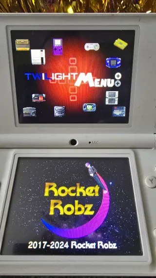 Nintendo DSi Blanca con Juegos