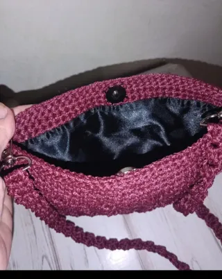 Borsetta uncinetto cordino bordeaux