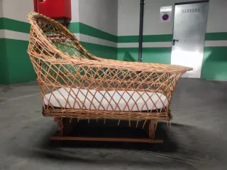 Moisés de mimbre con colchón
